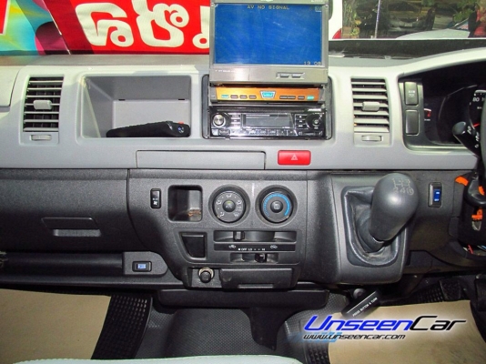 รถตู้ ดีเซลล์ ปี 2010 แต่ง วีไอพี สวยๆ ราคา พิเศษ TOYOTA COMMUTER  เบาะหนัง ราคา 849,000 บาท โทร 0922726669  ตันหยงค่ะ