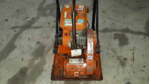 เครื่องตบดิน MIKASA รหัส C-2