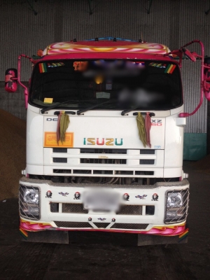 isuzu 360 อลูมิเนียมชุดใหญ่ ปี56 แม่ ยาว 6.10 กว้าง 2.50 สูง 2.20 ลูก ยาว 7.00 กว้าง 2.50 สูง 2.20 สนใจติดต่อ 093-1406977 เต้