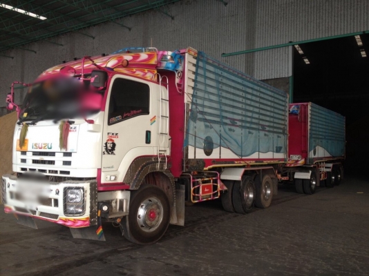 isuzu 360 อลูมิเนียมชุดใหญ่ ปี56 แม่ ยาว 6.10 กว้าง 2.50 สูง 2.20 ลูก ยาว 7.00 กว้าง 2.50 สูง 2.20 สนใจติดต่อ 093-1406977 เต้