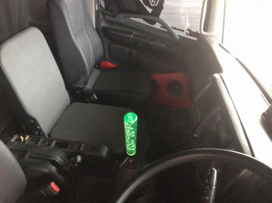 Hino 500 อลูมิเนียมชุดใหญ่ ปี56 แม่ ยาว 6.10 กว้าง 2.50 สูง 2.20 ลูก ยาว 7.00 กว้าง 2.50 สูง 2.20 สนใจติดต่อ 093-1406977 เต้