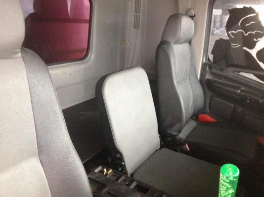 Hino 500 อลูมิเนียมชุดใหญ่ ปี56 แม่ ยาว 6.10 กว้าง 2.50 สูง 2.20 ลูก ยาว 7.00 กว้าง 2.50 สูง 2.20 สนใจติดต่อ 093-1406977 เต้