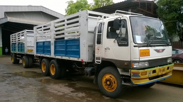 ขายรถพ่วง แม่ลูกไม่ดั้ม HINO FM3M ปี 38 เครื่องเดิม M10C 240 แรงม้า แห้งไม่มีเยิ้ม เกียร์เดิม สโลว์เดิม คัสซีสวยจัดตลอดเส้น ยางเรเดียลเต็ม ทะเบียนพร้อมโอนครับ