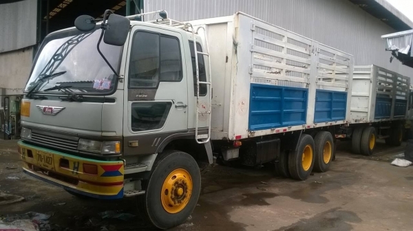 ขายรถพ่วง แม่ลูกไม่ดั้ม HINO FM3M เครื่องเดิม M10C 240 แรงม้า เกียร์เดิม สโลว์เดิม คัสซีสวยจัดตลอดเส้น ยางเรเดียลเต็ม ทะเบียนพร้อมโอนครับ