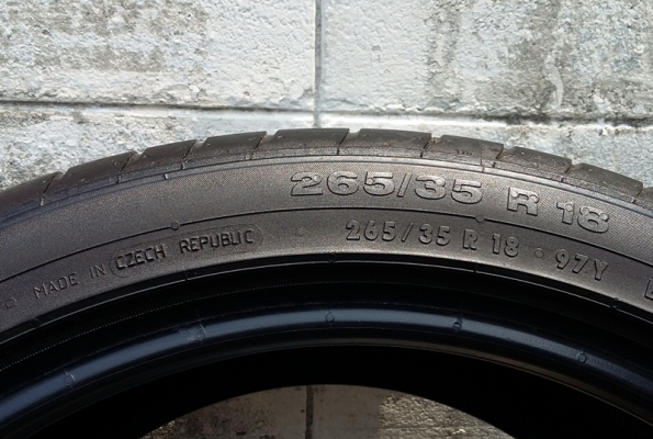 ยาง,265-35-18 Continental Contact 3 ดอกหนาปี12หนึ่งคู่ 3,800 ยาง,265-35-18 Continental Contact 3 ดอกหนาปี12หนึ่งคู่ 3,800