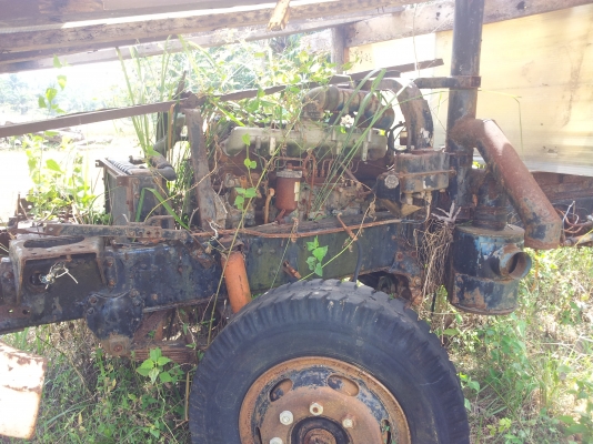 ขายช่วงล่าง2เพลาCW30พร้อมเครื่องตามสภาพ