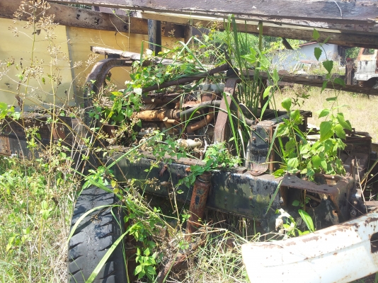 ขายช่วงล่าง2เพลาCW30พร้อมเครื่องตามสภาพ