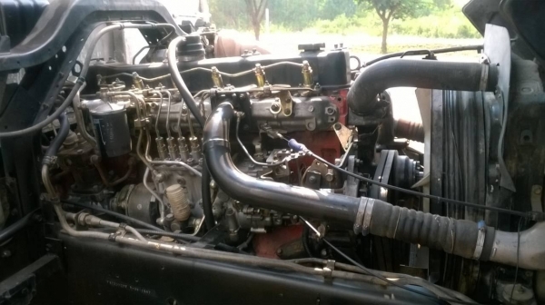 ขายรถพ่วง แม่ลูกไม่ดั้ม ISUZU DECA 270 เครื่องส้ม ปี 45 เกียร์เดิม ZF คัสซีสวยตลอดเส้น ยางเต็ม แอร์เย็น ทะเบียนพร้อมโอนครับ