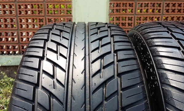 ยาง,205-45-17 MAXXIS MA-V1 ดอกหนาปี13แก่ๆหนึ่งคู่ 2,200 ยาง,205-45-17 MAXXIS MA-V1 ดอกหนาปี13แก่ๆหนึ่งคู่ 2,200