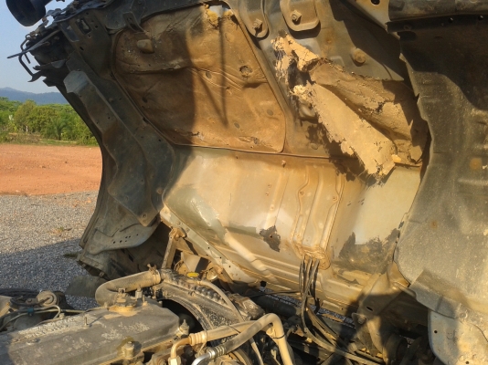 ขายรถบรรทุก6ล้อดั้ม