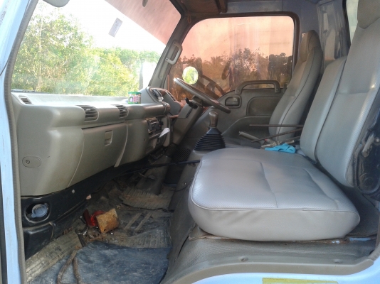 ขายรถบรรทุก6ล้อดั้ม