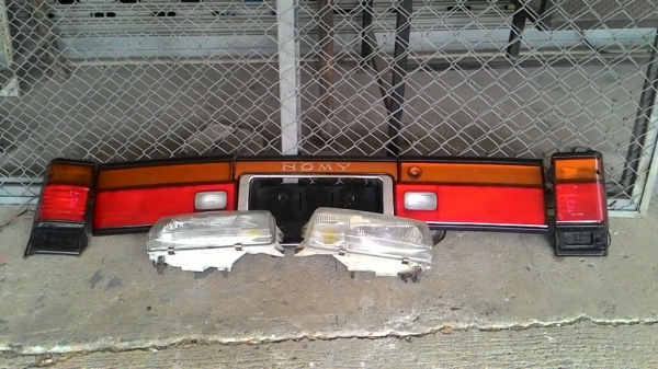 ขายชุดทับทิม urvan e24