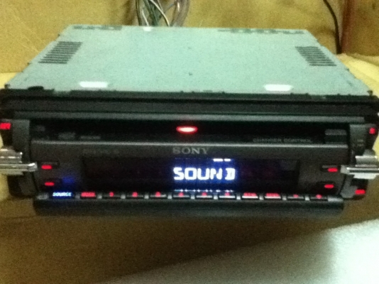 ขายวิทยุ SONY รุ่น CDX-RA650 เล่น CD,MP3 รับประกันหัวอ่านดี ขายถูกๆ 1100.- ขายวิทยุ SONY รุ่น CDX-RA650 เล่น CD,MP3 รับประกันหัวอ่านดี ขายถูกๆ 1100.-