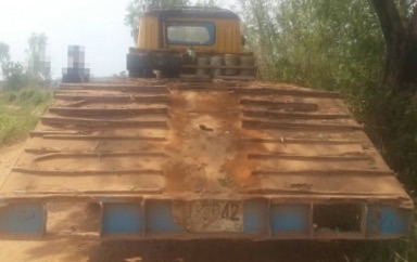 NISSAN DIESEL 185 HP PD6 สิบล้อ 2 เพลา เทรลเลอร์ท้ายลาดขึ้นรถแบ็คโฮร PC 200 สภาพดีพร้อมใช้งานได้เลยครับ เครื่องยนต์ 185 แรงเครื่องแรงดีกำลังดีสุดๆครับไม่มีเยิ้ม วางหัวเก๋งมิตซูบิชิ FUSO อย่างสวยยังไม่แจ้งลงเล่มนะครับภายในคอนโซลสวยครบ พวงมาลัยธรรมดา ช่วงล่