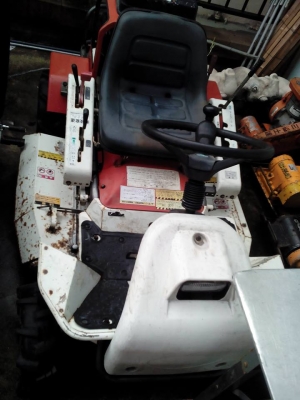 ขายรถตัดหญ้า เก่าญี่ปุ่น สภาพสวยพร้อมใช้ 14 HP