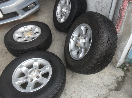 ล้อแม็ก 15นิ้ว 6รู นิสสัน พร้อมยาง สวยๆ 4 ล้อ ราคา 6900 บาท ล้อแม็ก 15นิ้ว 6รู นิสสัน พร้อมยาง สวยๆ 4 ล้อ ราคา 6900 บาท