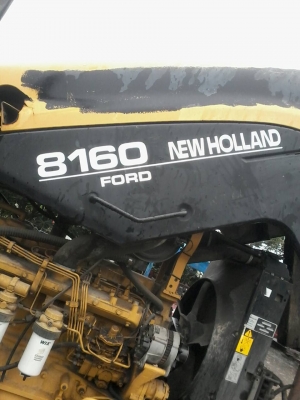ขายรถไถ Ford New Holland 8160