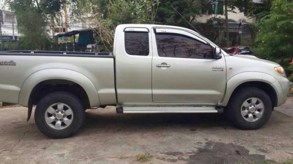 Toyota Vigo แคปสูง ปี08 Toyota Vigo แคปสูง ปี08