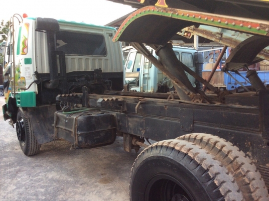 ฝากขาย .MITSUBISHI 10ล้อ ไอหลง 2เพลาดั๊ม เครื่อง 6D16 (220 แรง)โบอินเตอร์ เกียร์ฟูลเลอร์ พร้อมระบบลาก(ขาดลำโพง) ยางดี 8เส้น เครื่องดี ครัทซีสวย ขาย 820,000 บาท