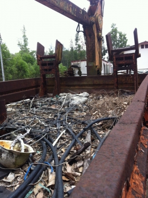 6ล้อไม่ดั้ม150แรงHio KR320...เล่มทะเบียนพร้อม(ไม่รวมเครน) เครื่องดี คัสซสวย...หัวไม่สวย