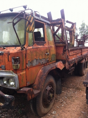 6ล้อไม่ดั้ม150แรงHio KR320...เล่มทะเบียนพร้อม(ไม่รวมเครน) เครื่องดี คัสซสวย...หัวไม่สวย