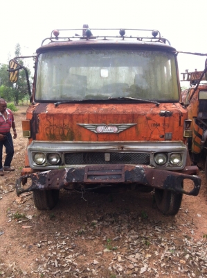 6ล้อไม่ดั้ม150แรงHio KR320...เล่มทะเบียนพร้อม(ไม่รวมเครน) เครื่องดี คัสซสวย...หัวไม่สวย