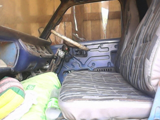 ขายตามสภาพรถ6ล้ออีซูซุTLชวงสั้นไม่มีเล่มสภาพสวยไว้ทำอีแตนเครื่อง85แรงอีซูซุ