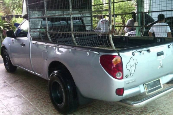 Mitsubishi Triton หัวเดี่ยว ปี 11  เครื่อง2.4
