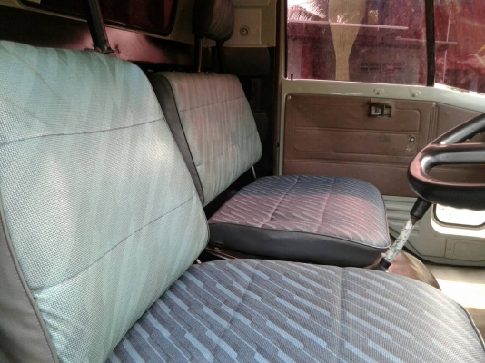 ขายด่วนรถบรรทุก HINO FC ยาว 5.50 เมตร ขายด่วนรถบรรทุก HINO FC ยาว 5.50 เมตร