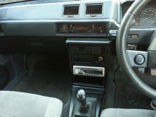 แชมป์ 3ประตู รถบางสวยไม่ผุ สีขาวมุกใหม่ ขับดีแก๊สลงเล่ม พร้อมใช้