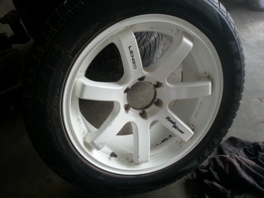 แม็กซ์เลนโซ่ขอบ 20 พร้อมยาง