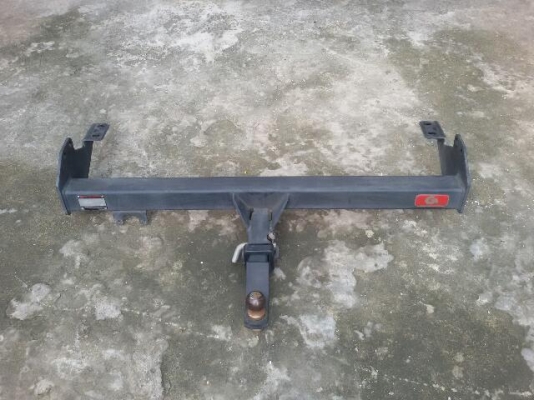 ชุดลากเรือยี่ห้อgiant ใส่วีโก้