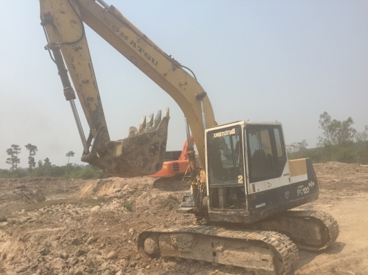 KOMATSU. PC120-5 KOMATSU. PC120-5