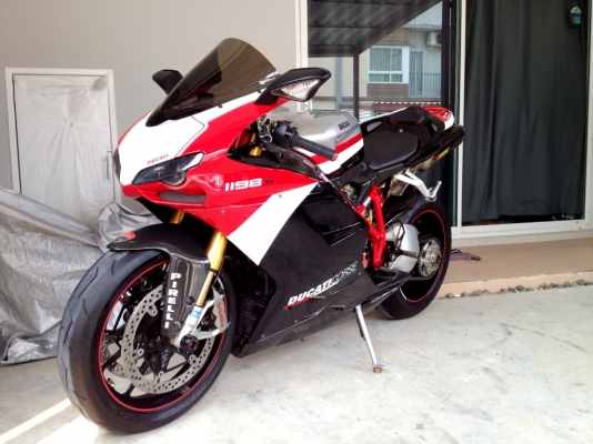 ขาย DUCATI 1098s ปี08 แต่งเพียบ ท่อสูตรAkrapovic แฟริ่ง1198s  ราคา 395000บาท