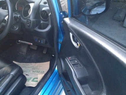 ขาย Honda Jazz ปี 2011 ออโต้ รองทอป เบาะหนัง/กล้องหลัง