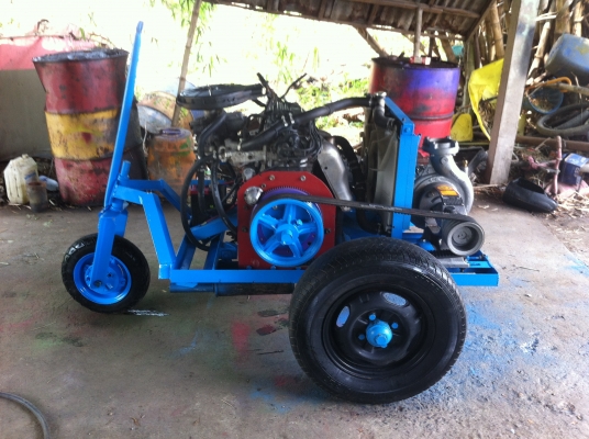 ขายเครื่องสูบน้ำใช้แก๊ส LPG 100\%ราคา 32000