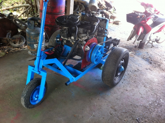 ขายเครื่องสูบน้ำใช้แก๊ส LPG 100\%ราคา 32000