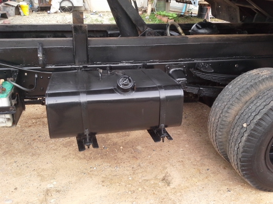 คุณยุทธพงษ์  เชียงใหม่มัดจำเเล้วขอบคุณครับ  ฮีโน่ FC ไฮเทค 142 A 150 เเรง ประกอบปี 48  รถสวยจัด แรงดี ขับดี สภาพพร้อมใช้งาน เจ้าของขายเอง ต่อรองได้ครับ