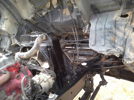 คุณยุทธพงษ์  เชียงใหม่มัดจำเเล้วขอบคุณครับ  ฮีโน่ FC ไฮเทค 142 A 150 เเรง ประกอบปี 48  รถสวยจัด แรงดี ขับดี สภาพพร้อมใช้งาน เจ้าของขายเอง ต่อรองได้ครับ