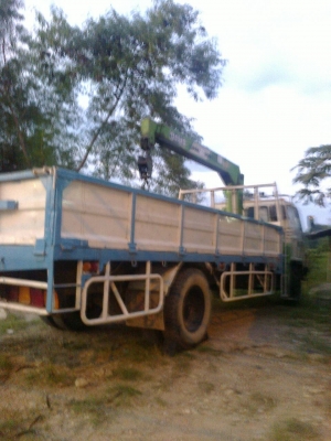 หกล้อติดเครนสามตันครึ่ง,Rocky 165 แรง พร้อมใช้ หกล้อติดเครนสามตันครึ่ง,Rocky 165 แรง พร้อมใช้