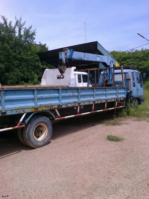 หกล้อมือสองติดเครนสามตันครึ่ง,Hino รถประกอบ,พร้อมใช้ หกล้อมือสองติดเครนสามตันครึ่ง,Hino รถประกอบ,พร้อมใช้