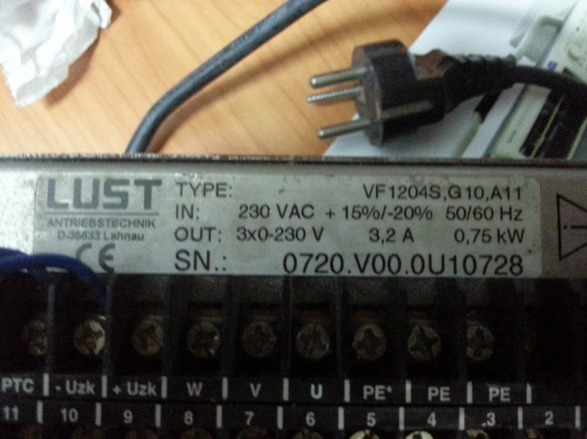 Inverter ตัวปรับรอบมอเตอร์ จากเยอรมัน Inverter ตัวปรับรอบมอเตอร์ จากเยอรมัน