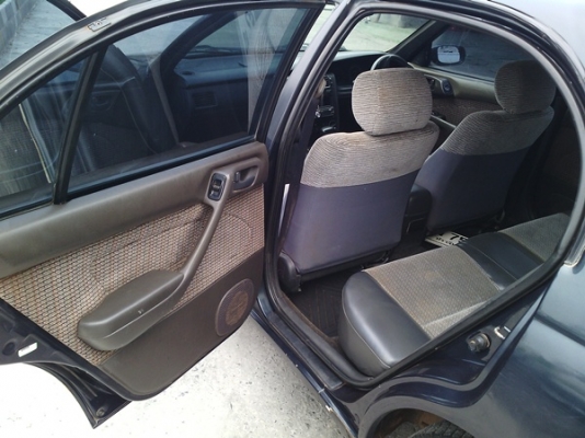 ขายรถบ้านซีดานใหญ่ๆCORONA ท้ายแยกปี95auto LPG