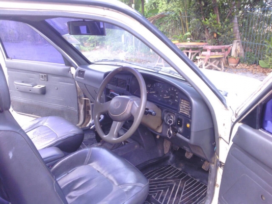 Toyota mighty-x ถูกสุดๆ สวยกว่านี้ก้อป้ายเเดงเเร้ว Toyota mighty-x ถูกสุดๆ สวยกว่านี้ก้อป้ายเเดงเเร้ว