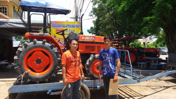 ปัญญาแทรคเตอร์..จัดมาให้ครับ ด่วน!!!คูโบต้าL2605 ตัวเปล่า เล่มทะเบียนพร้อม สภาพเดิมๆ