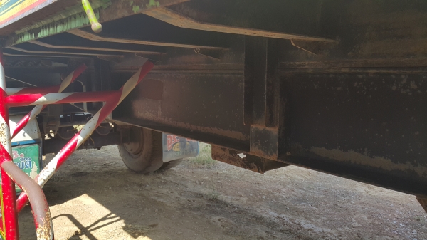 หางพวงดั้มกระบะอลูมิเนียมสองเพลาคะ