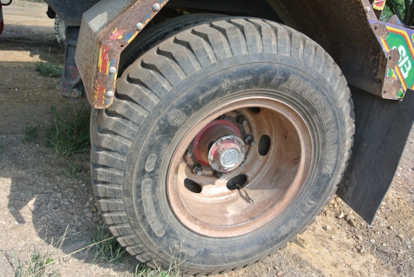 หางพวงดั้มกระบะอลูมิเนียมสองเพลาคะ