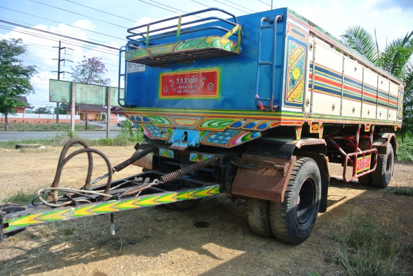 หางพวงดั้มกระบะอลูมิเนียมสองเพลาคะ