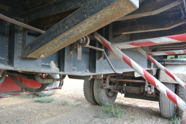 หางพวงดั้มกระบะอลูมิเนียมสองเพลาคะ