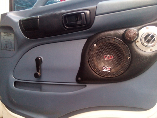 6 ล้อกลาง  *Euro.2*  HINO  MEGA  FC4J 150 แรงม้า * ยาว 5.50 ม. * รถสวยเดิม+สวยจริง+พร้อมใช้งาน * รถห้างแท้ * มีเล่มพร้อม *